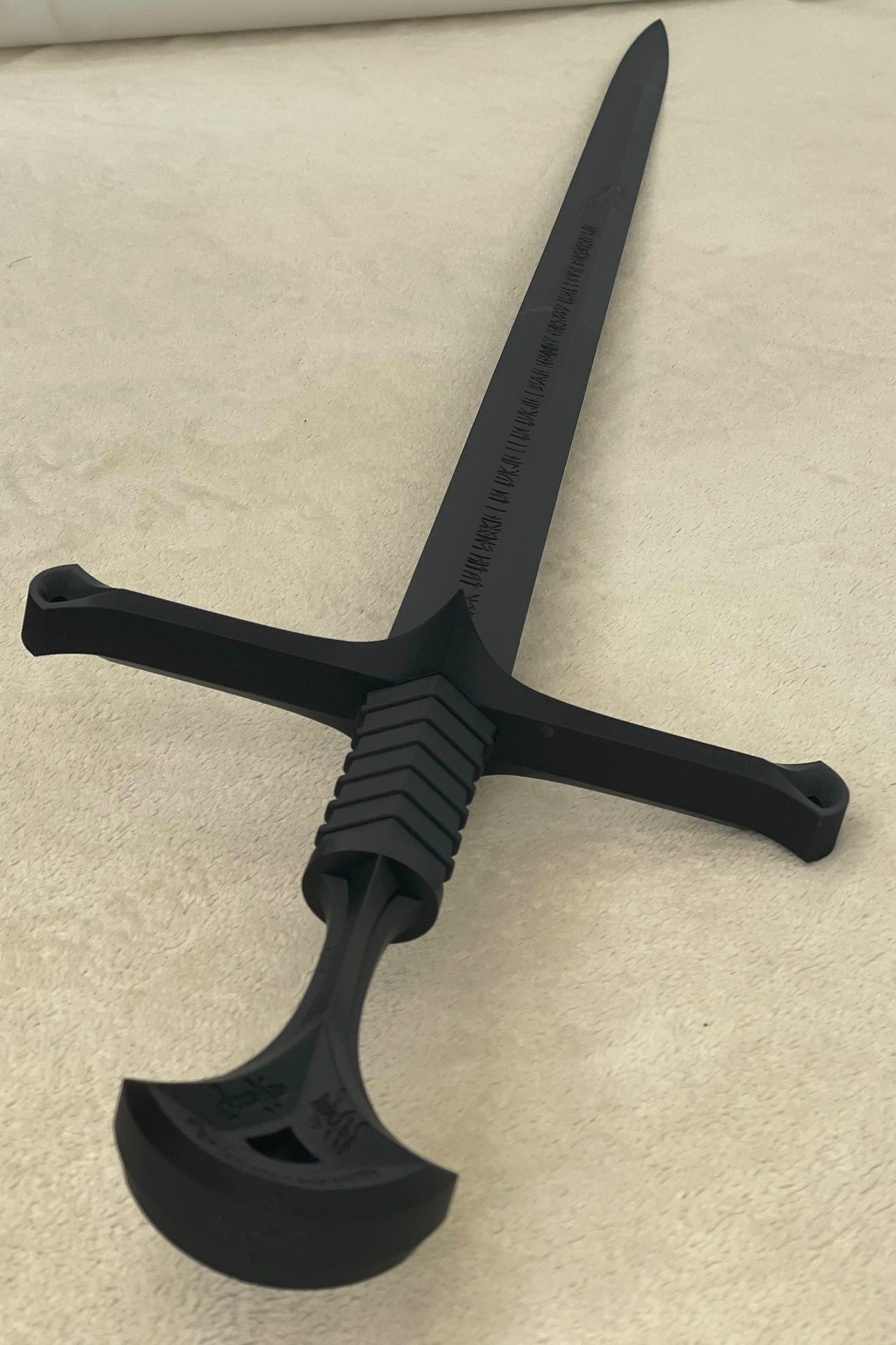 Lord of the Rings Narsil sword