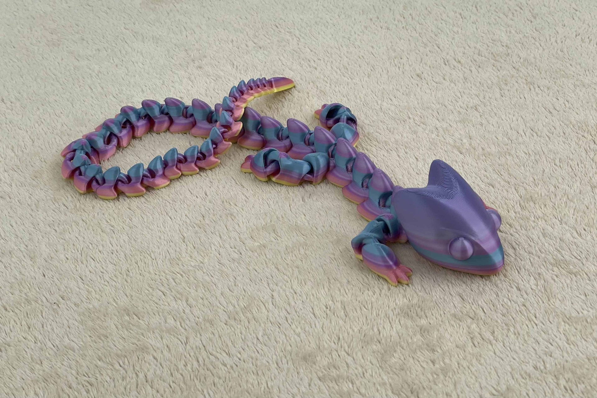 Articulated lizard