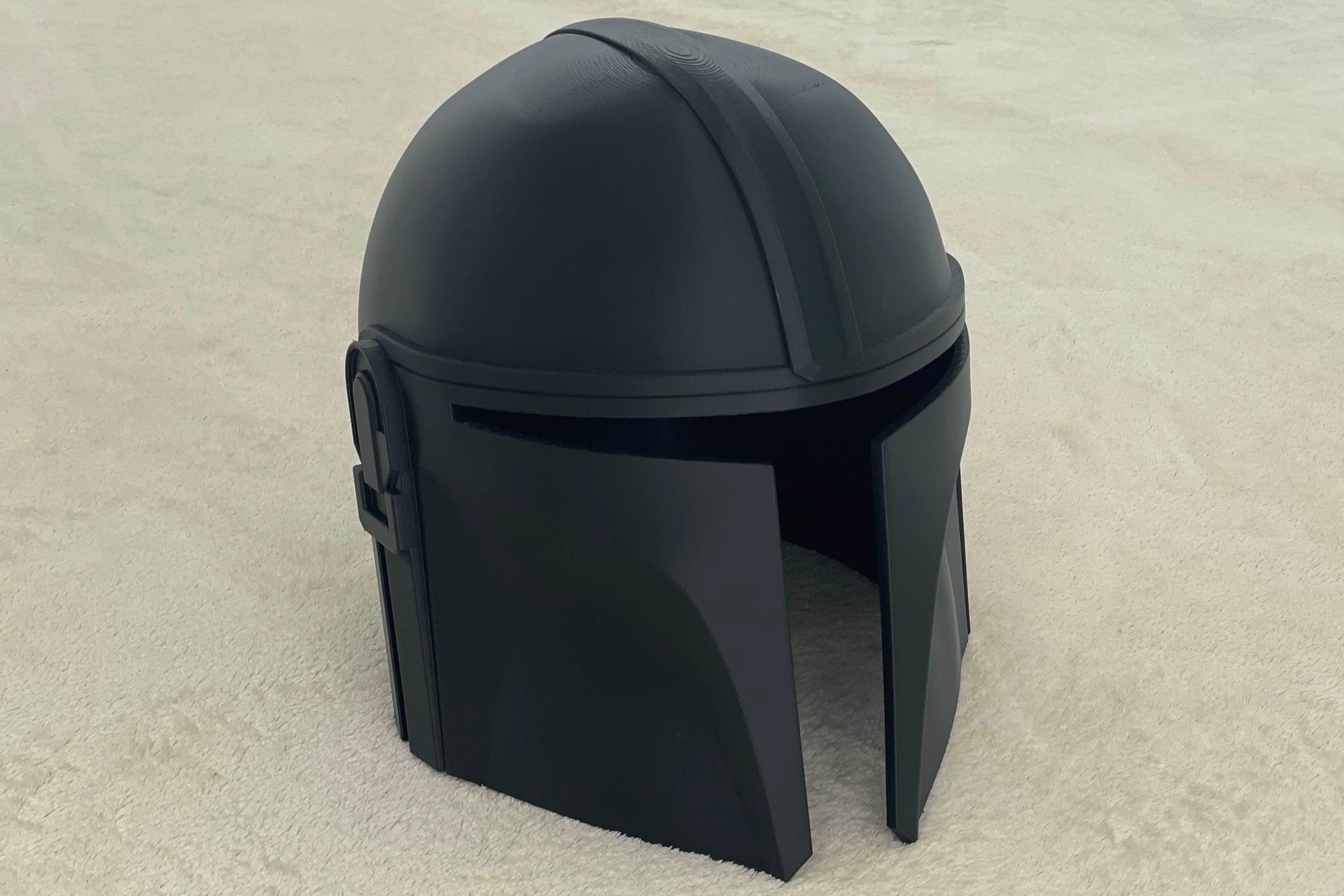 The Mandalorian Din Djarin helmet